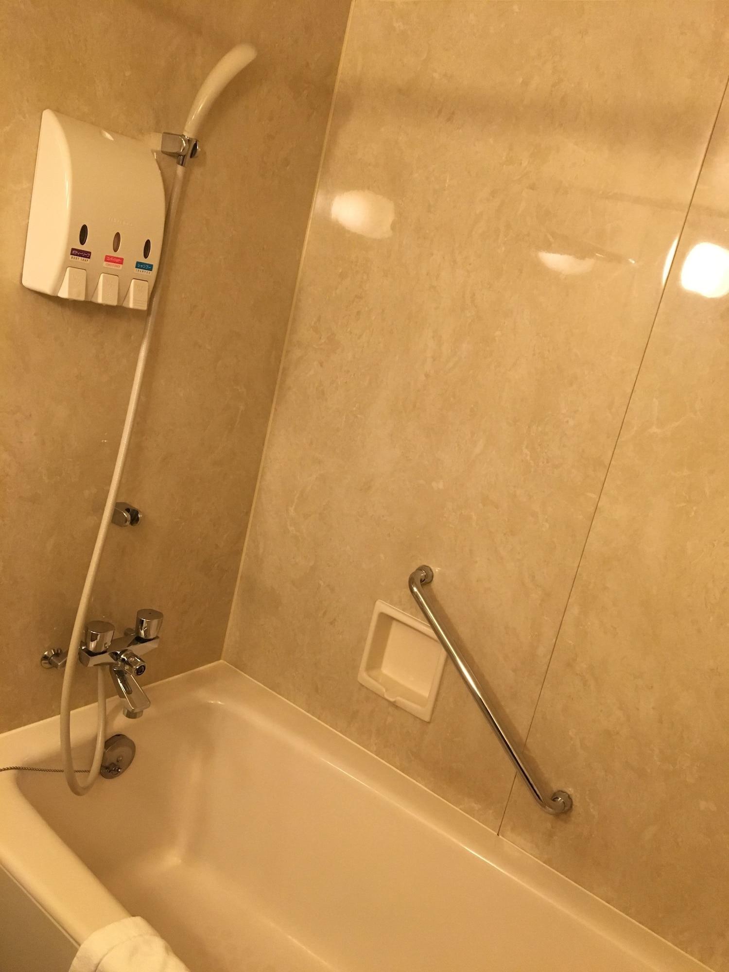 קיטקיושו Hotel Crown Palais Kokura מראה חיצוני תמונה