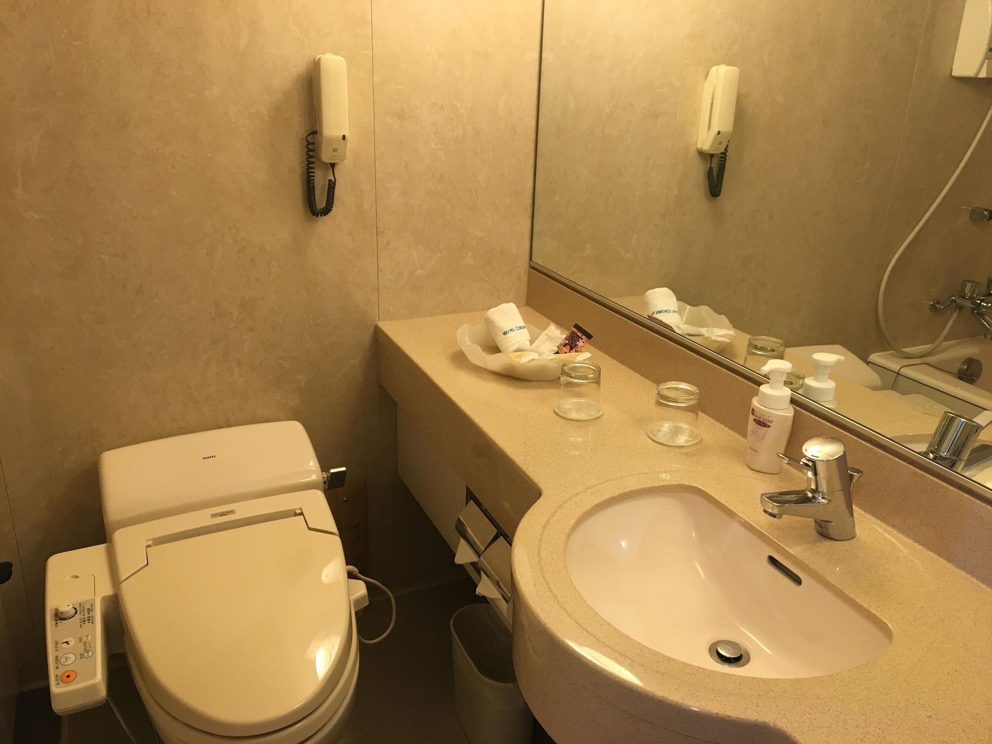 קיטקיושו Hotel Crown Palais Kokura מראה חיצוני תמונה