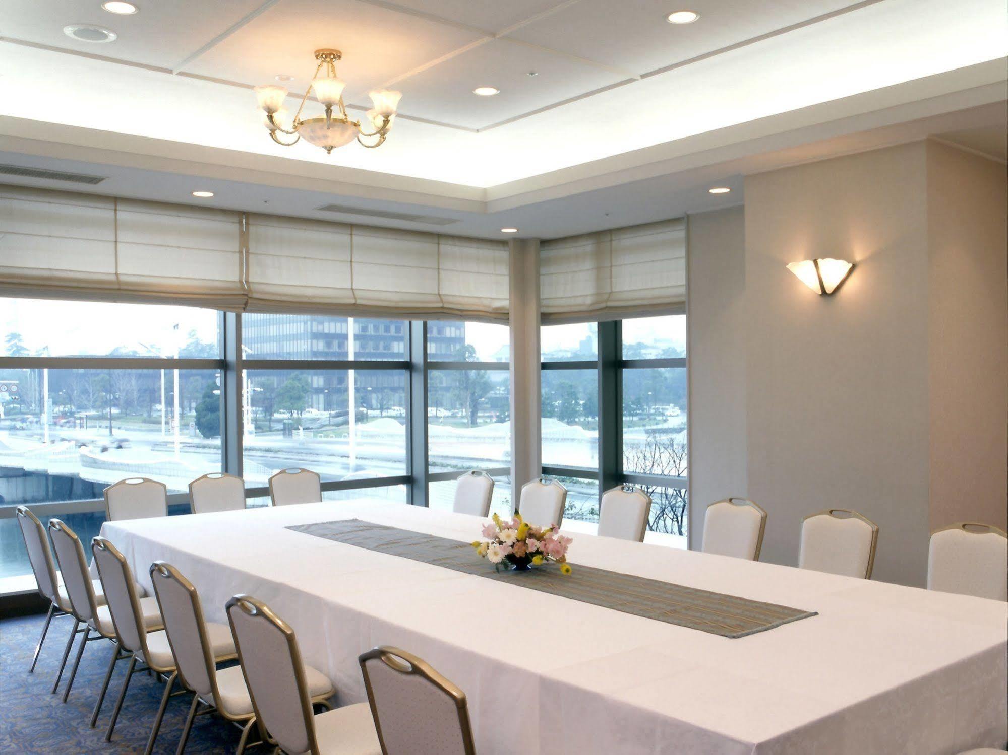 קיטקיושו Hotel Crown Palais Kokura מראה חיצוני תמונה